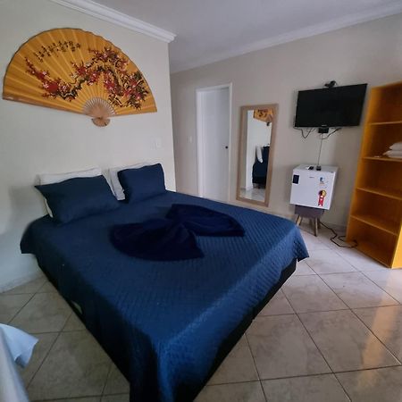 Zenit Hostel Da Cris カボ・フリオ エクステリア 写真
