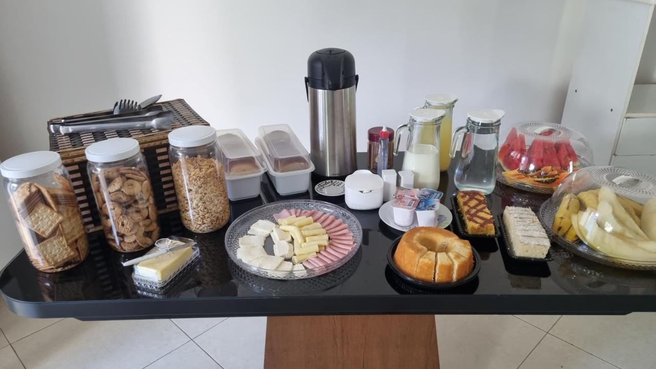 Zenit Hostel Da Cris カボ・フリオ エクステリア 写真